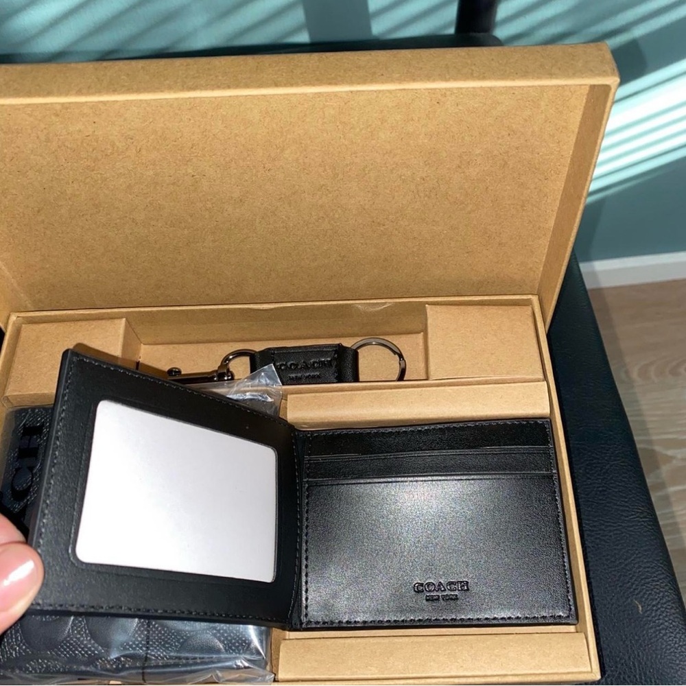 Coach Men's 3-in-1 Wallet Boxed Gift Set Signature leather - Picture 2 of 3